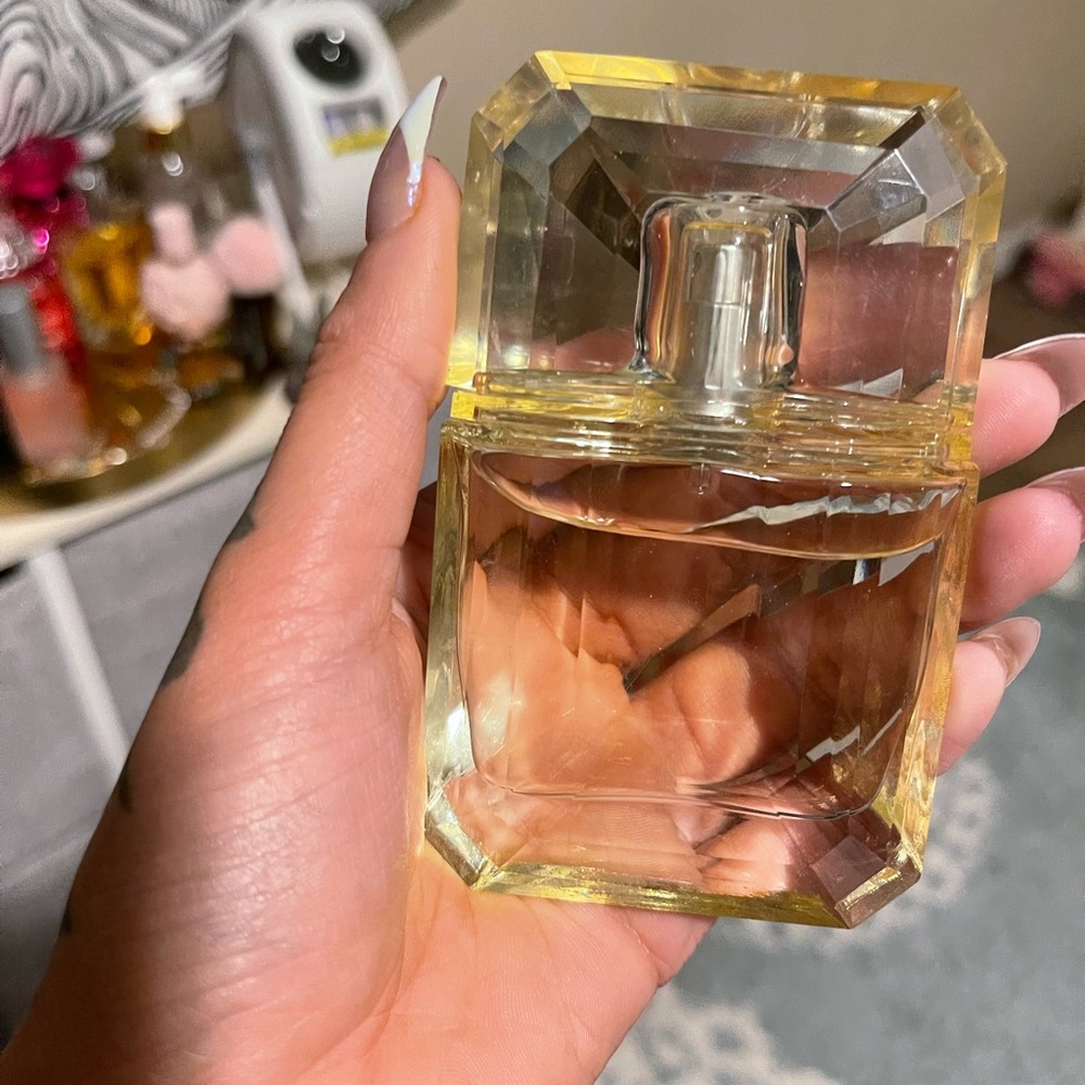 KKW Yellow diamond kourtney RARE